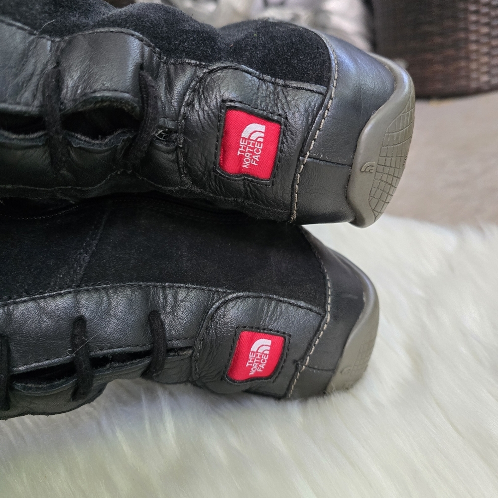 The North Face Women's Winter Boots - Picture 9 of 13